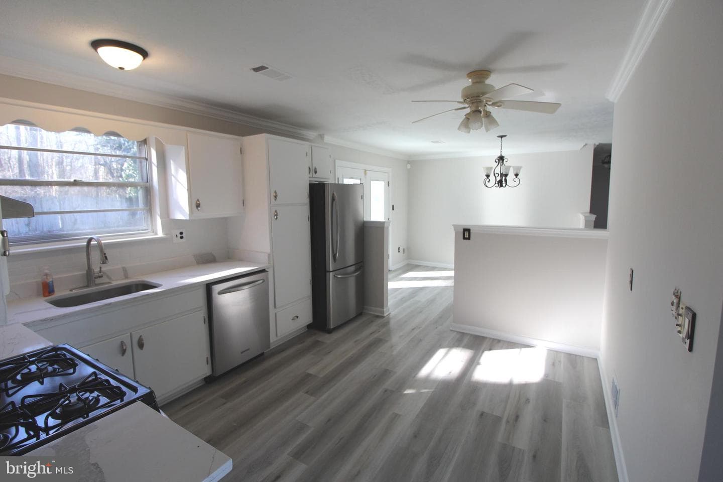 7015 Dower House Road photo 6