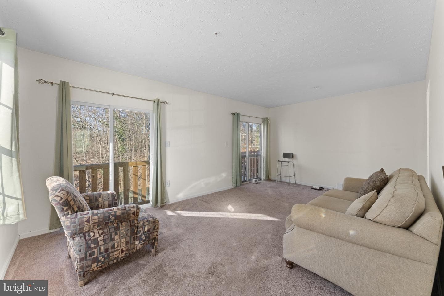 4043 Silver Park Terrace photo 5