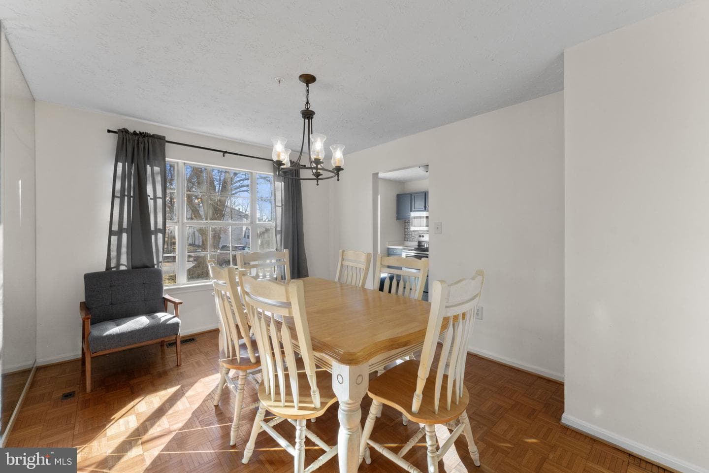 4043 Silver Park Terrace photo 9
