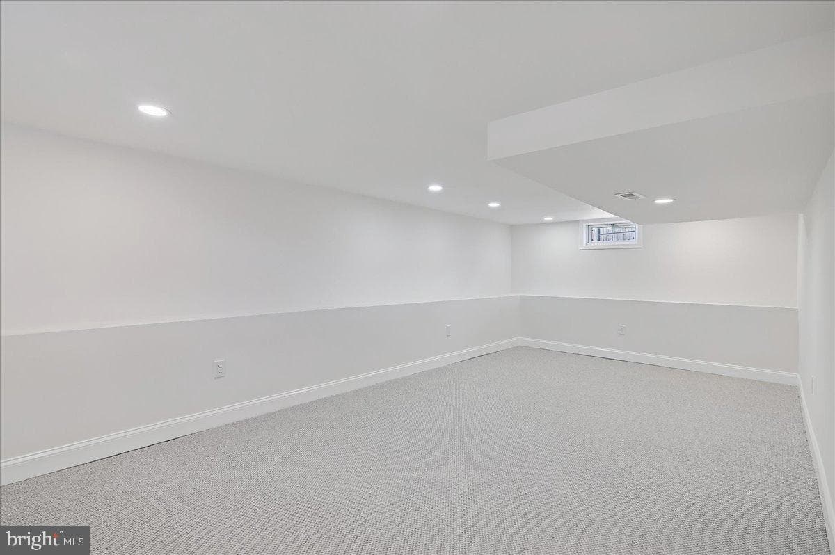 4729 68th Avenue photo 18