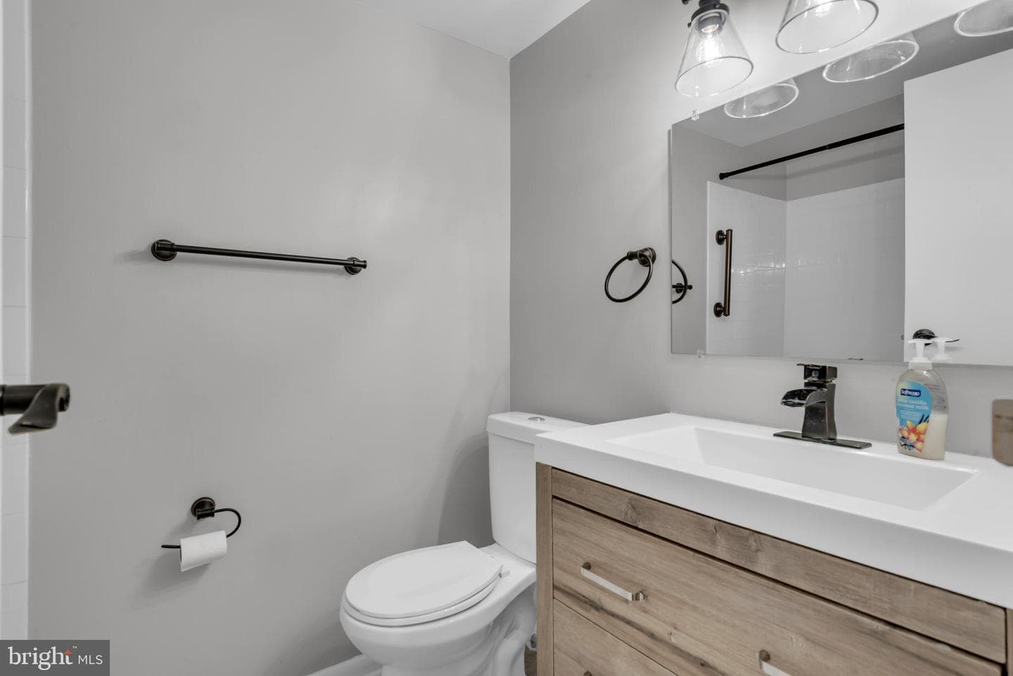 6916 Hanover Parkway #100 photo 20
