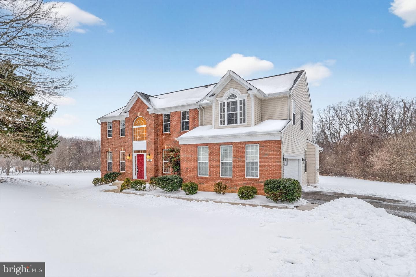 15621 Jamies Way