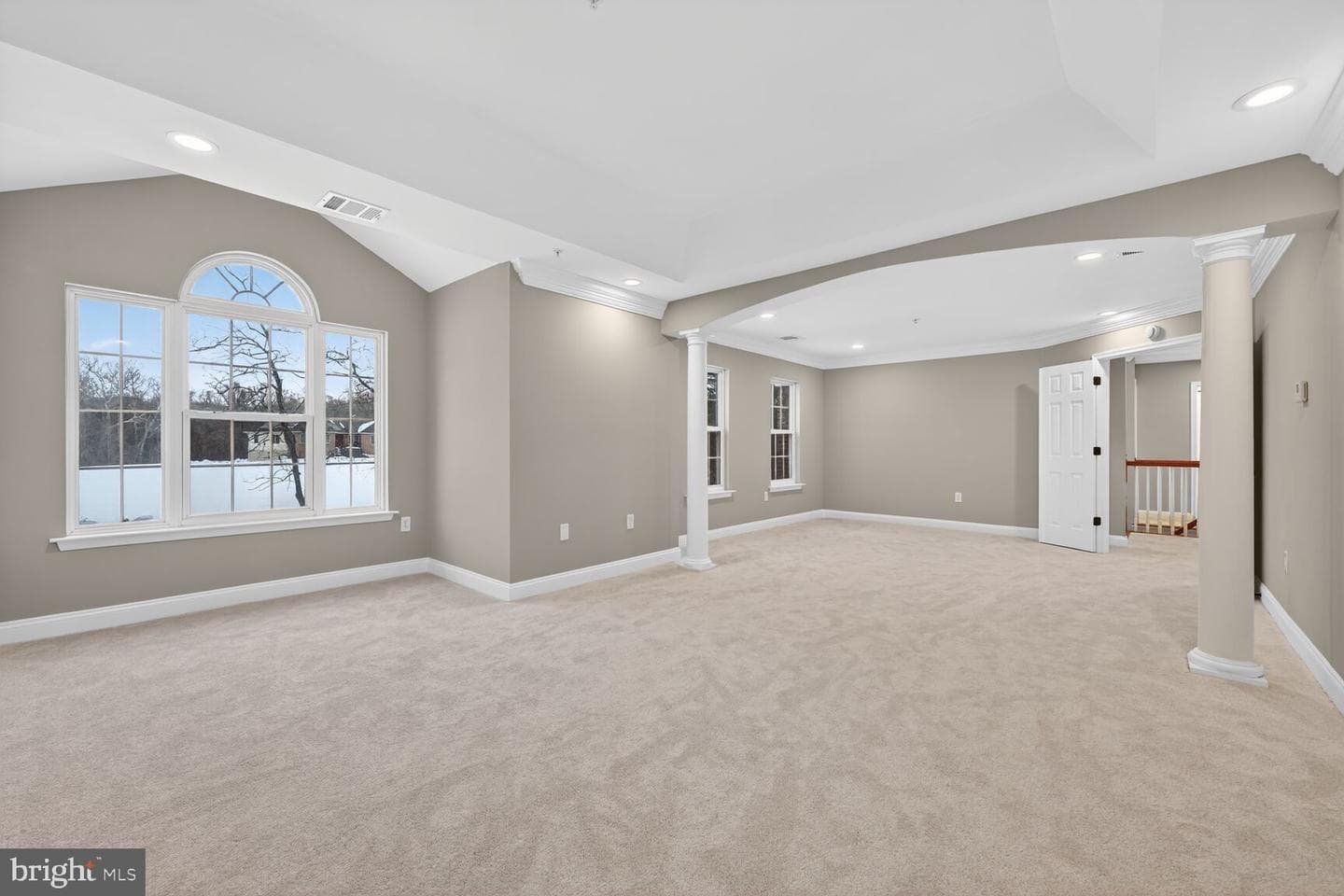 15621 Jamies Way photo 11