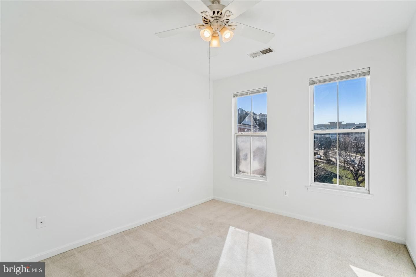 5602 Hartfield Avenue photo 20