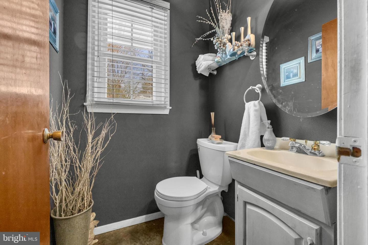 12602 Darlenen Street photo 14