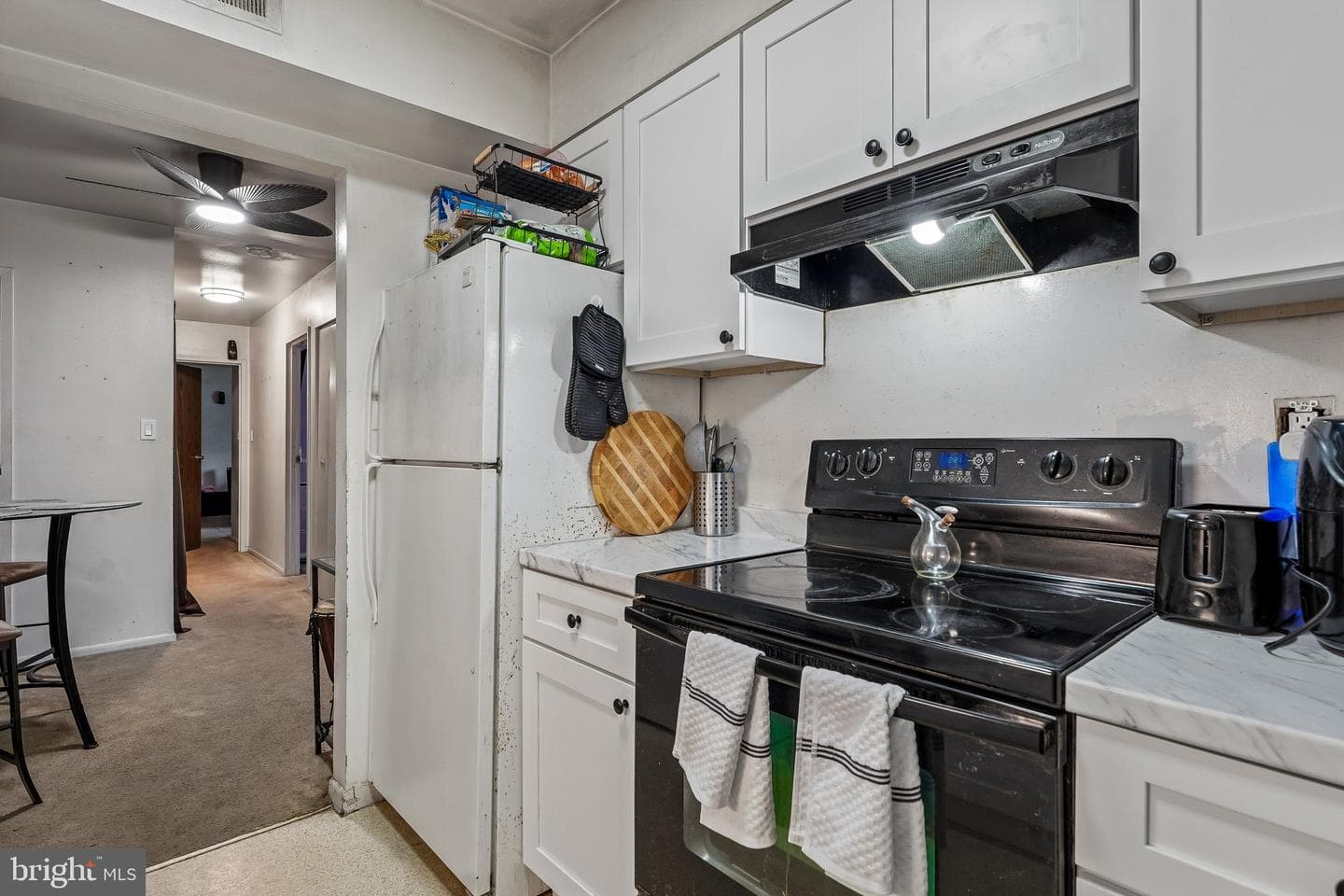 6912 Hanover Parkway #301 photo 3