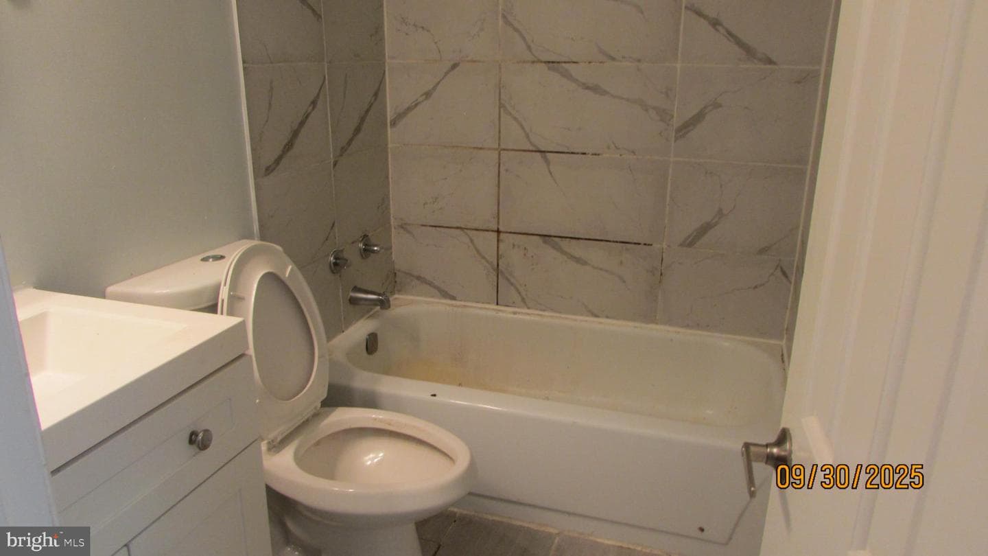 5112 Navahoe Street photo 20
