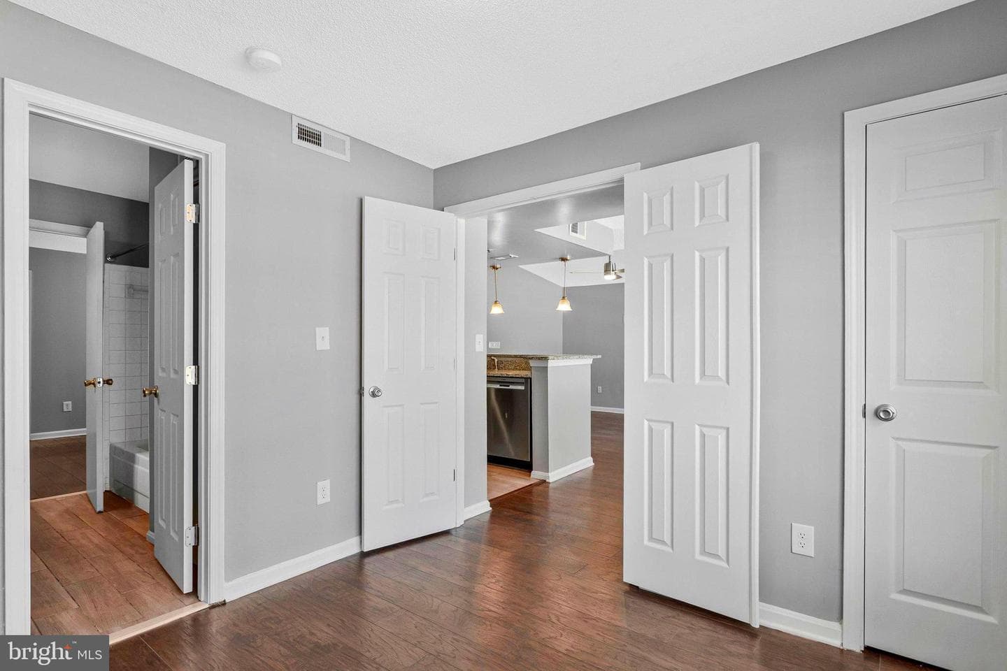 15755 Easthaven Court #403 photo 7