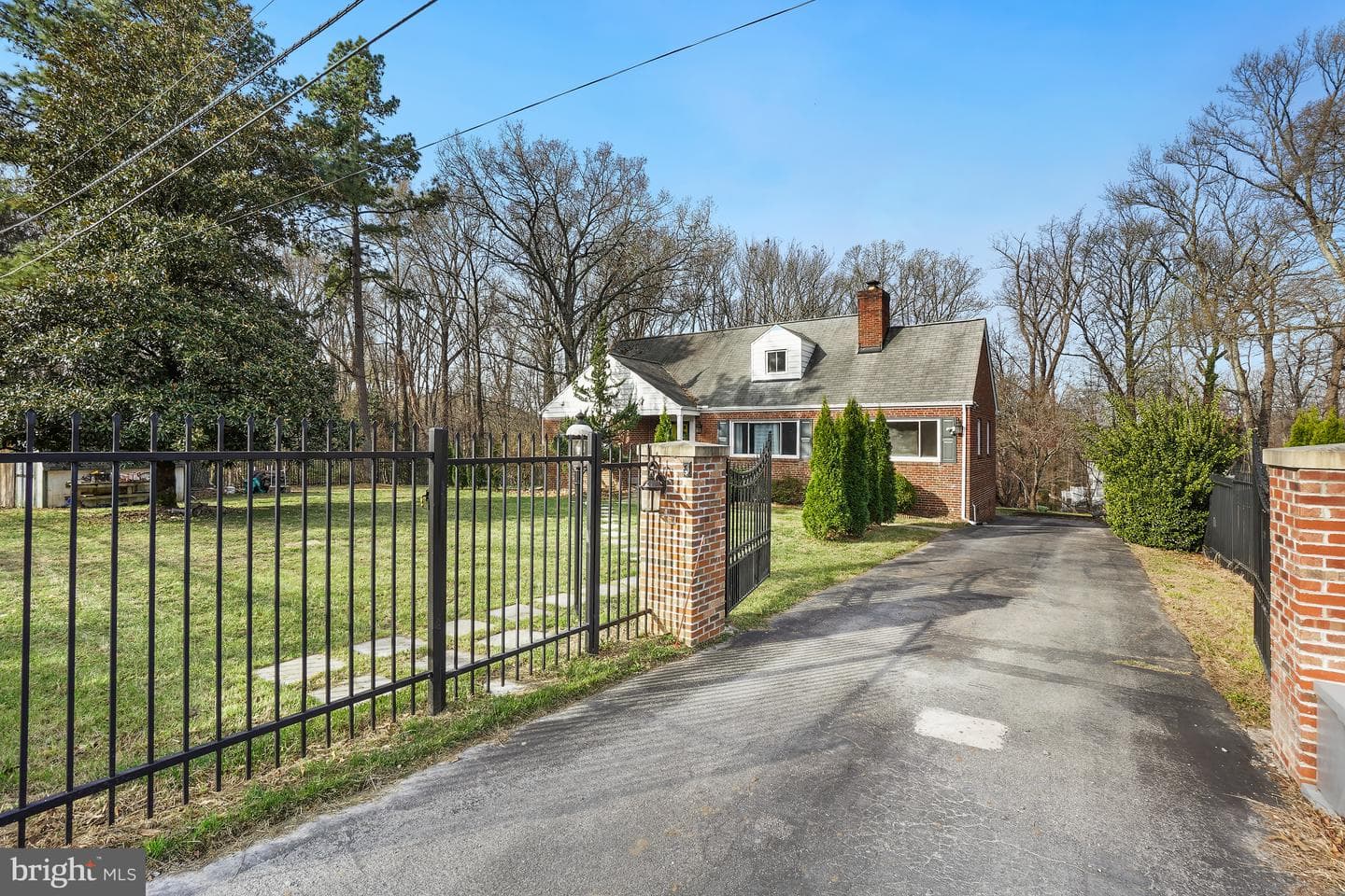 8801 Christina Lane photo 10