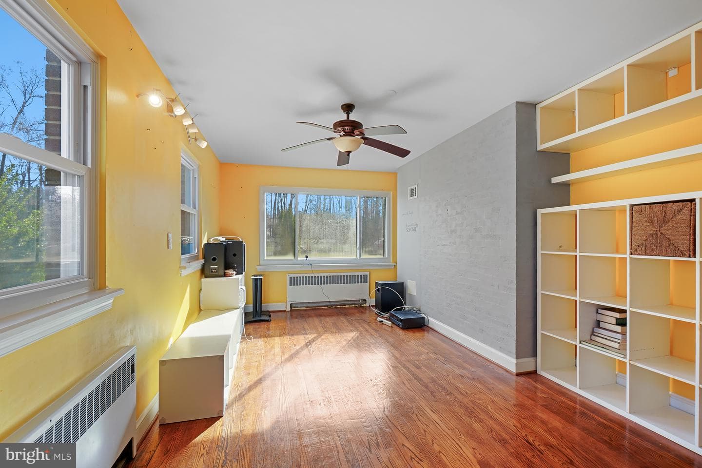 8801 Christina Lane photo 13