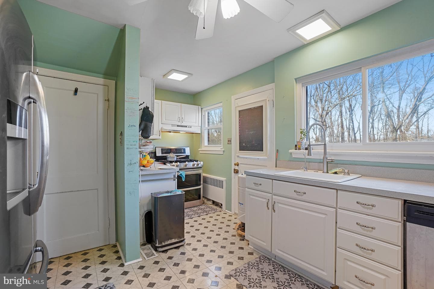 8801 Christina Lane photo 15