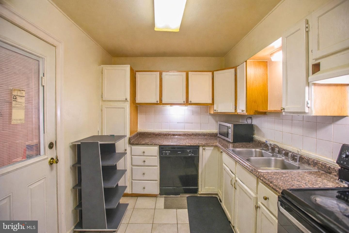 2311 Jameson Street photo 10