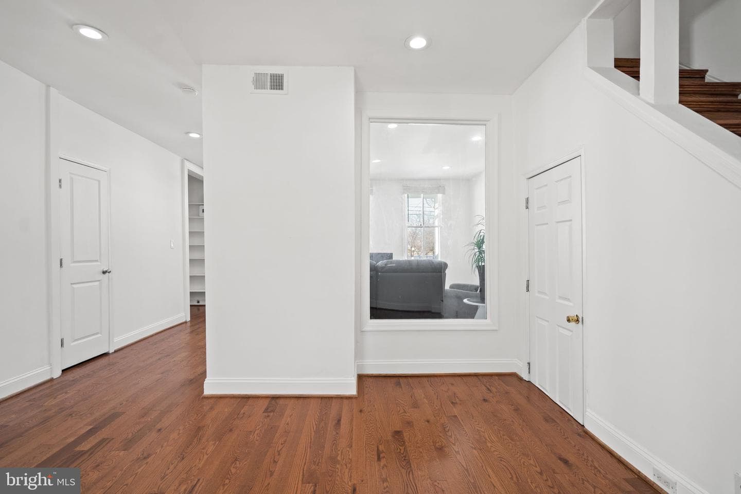 322 Laurel Avenue photo 11