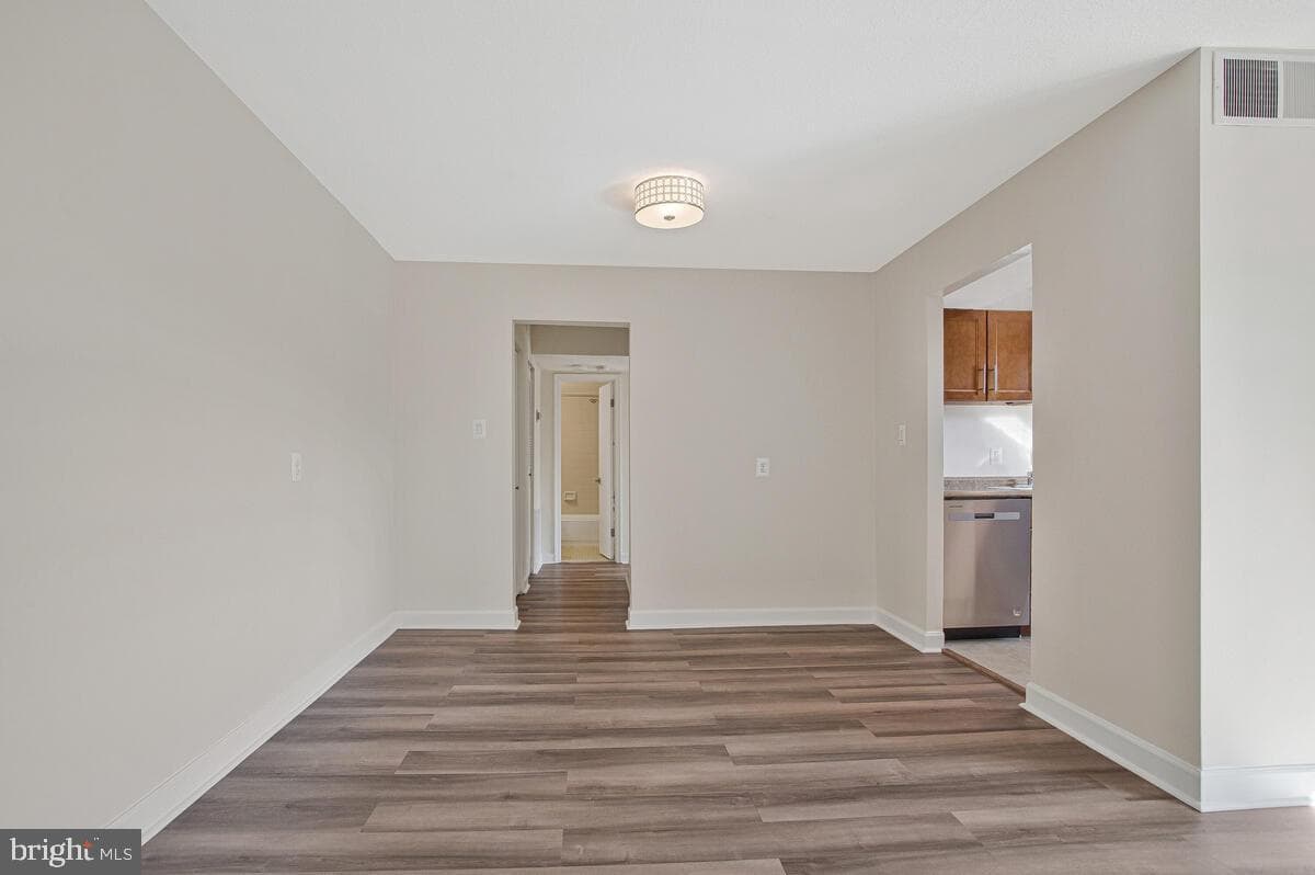 3823 Hamilton Street #b-204 photo 8