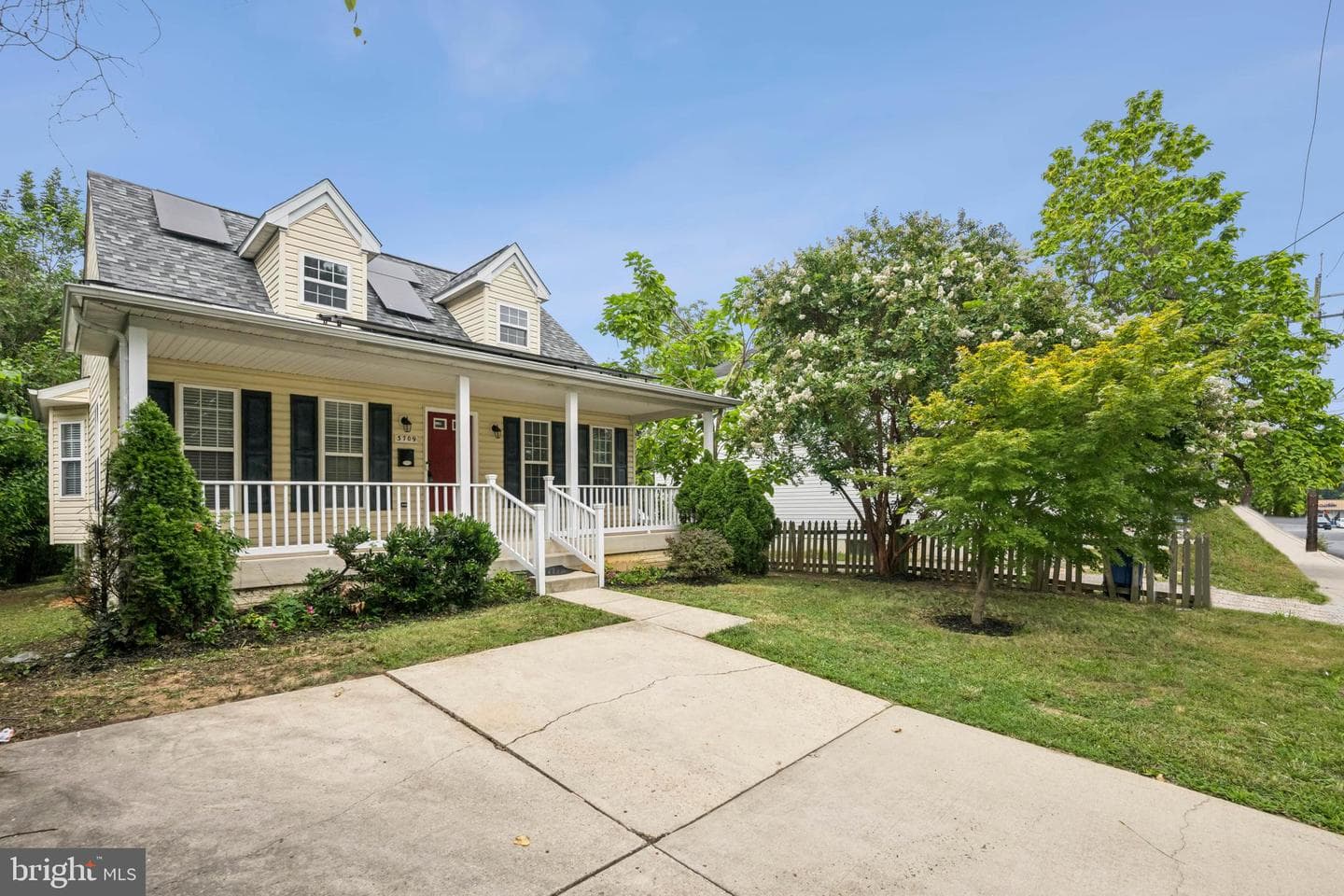 3709 38th Ave, Brentwood