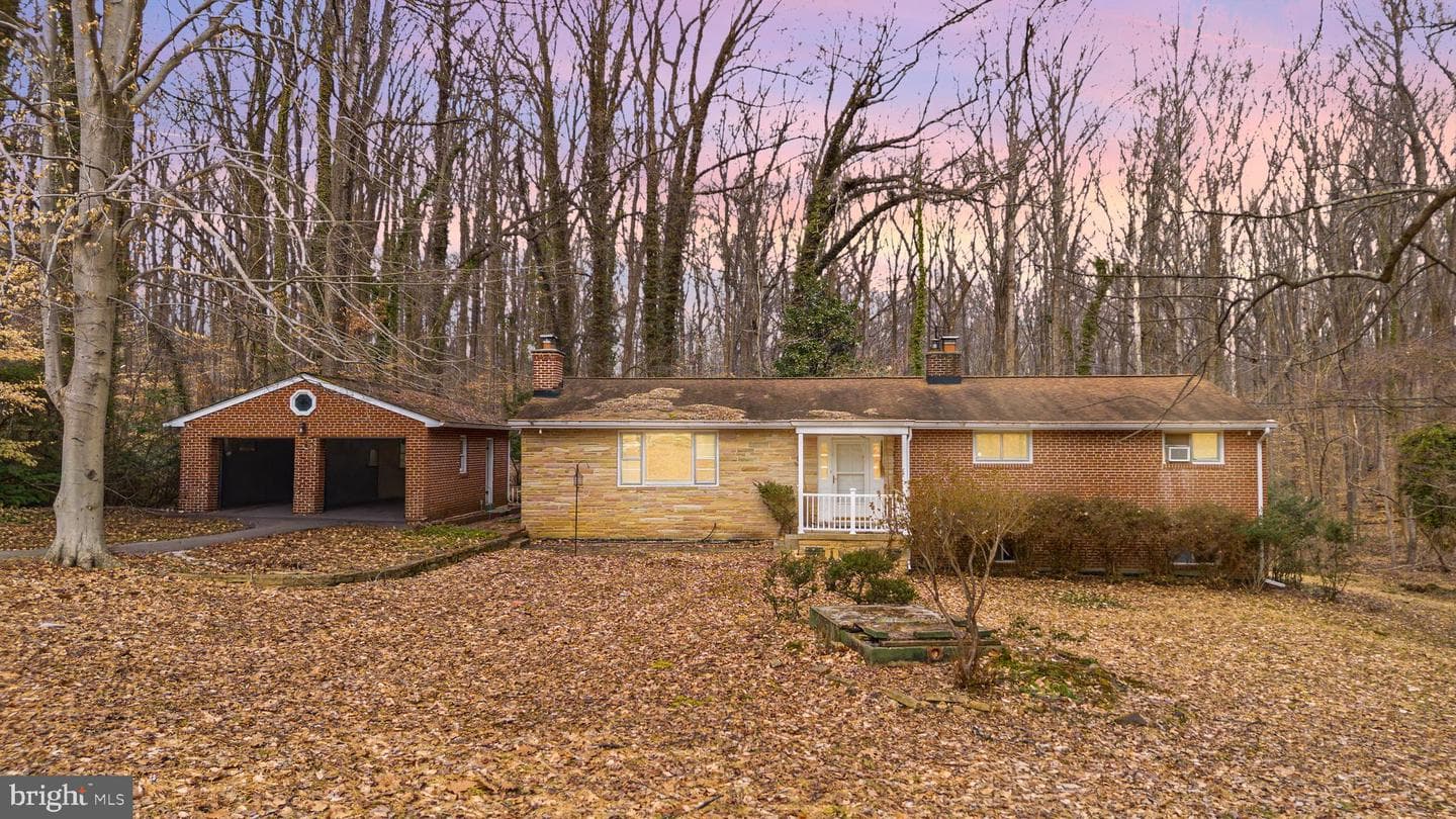 13008 Forest Drive