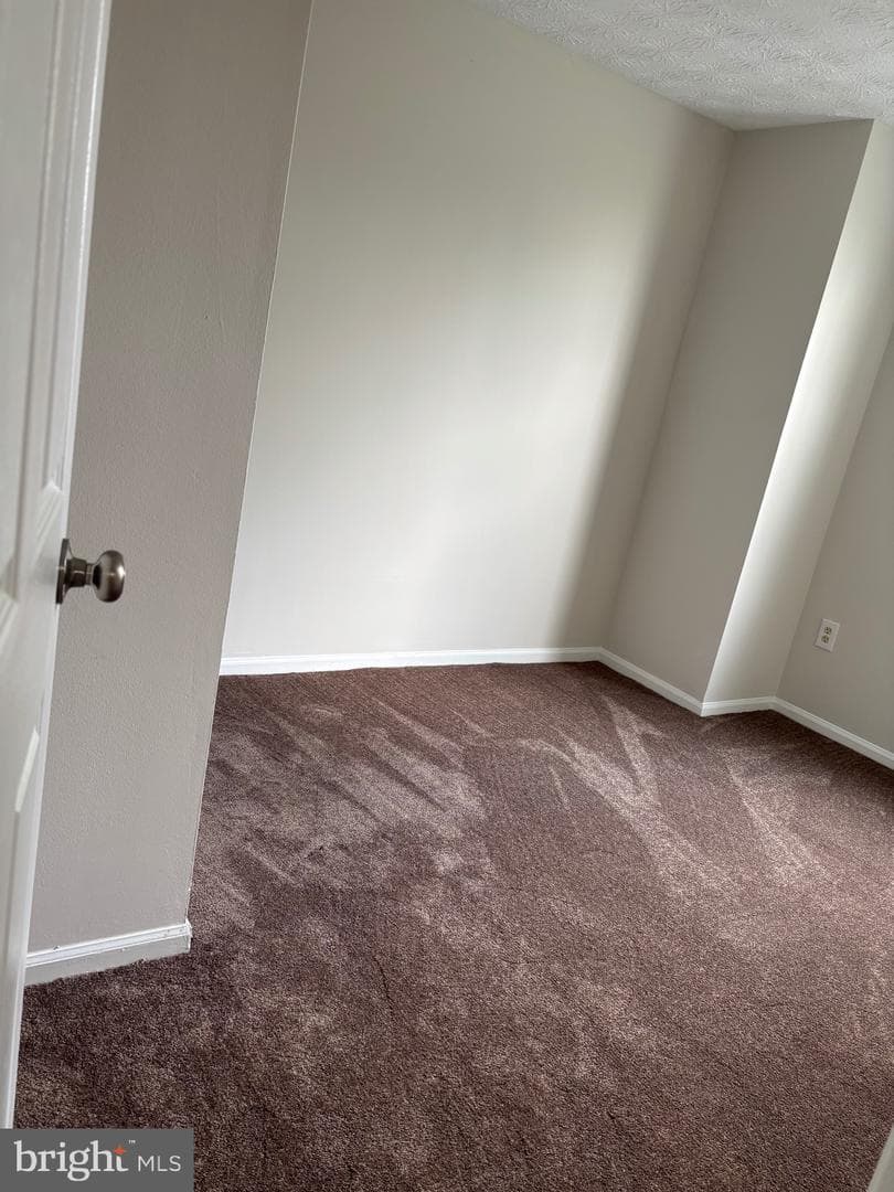 2815 Nomad Court E photo 19