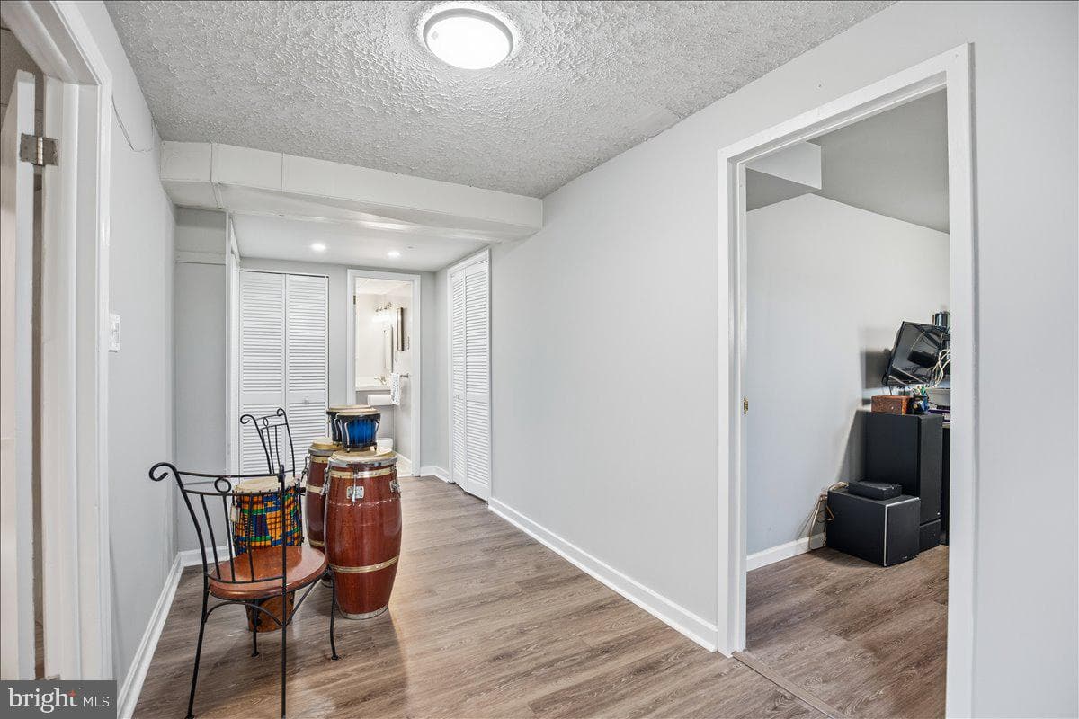 10708 Tyrone Drive photo 31