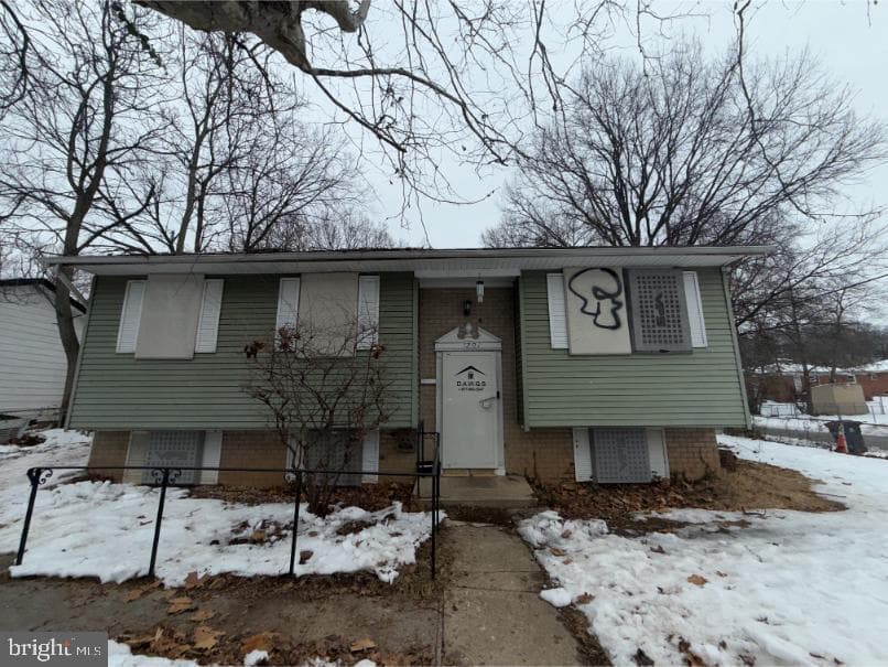 1201 Gondar Avenue