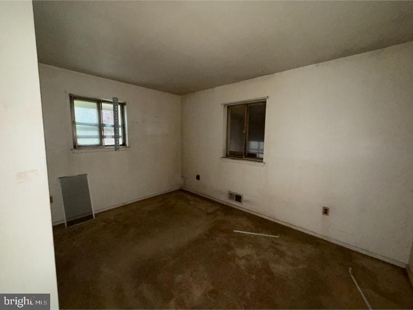 1201 Gondar Avenue photo 5