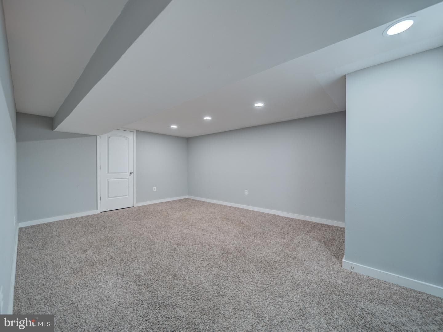 709 Marcy Avenue photo 28