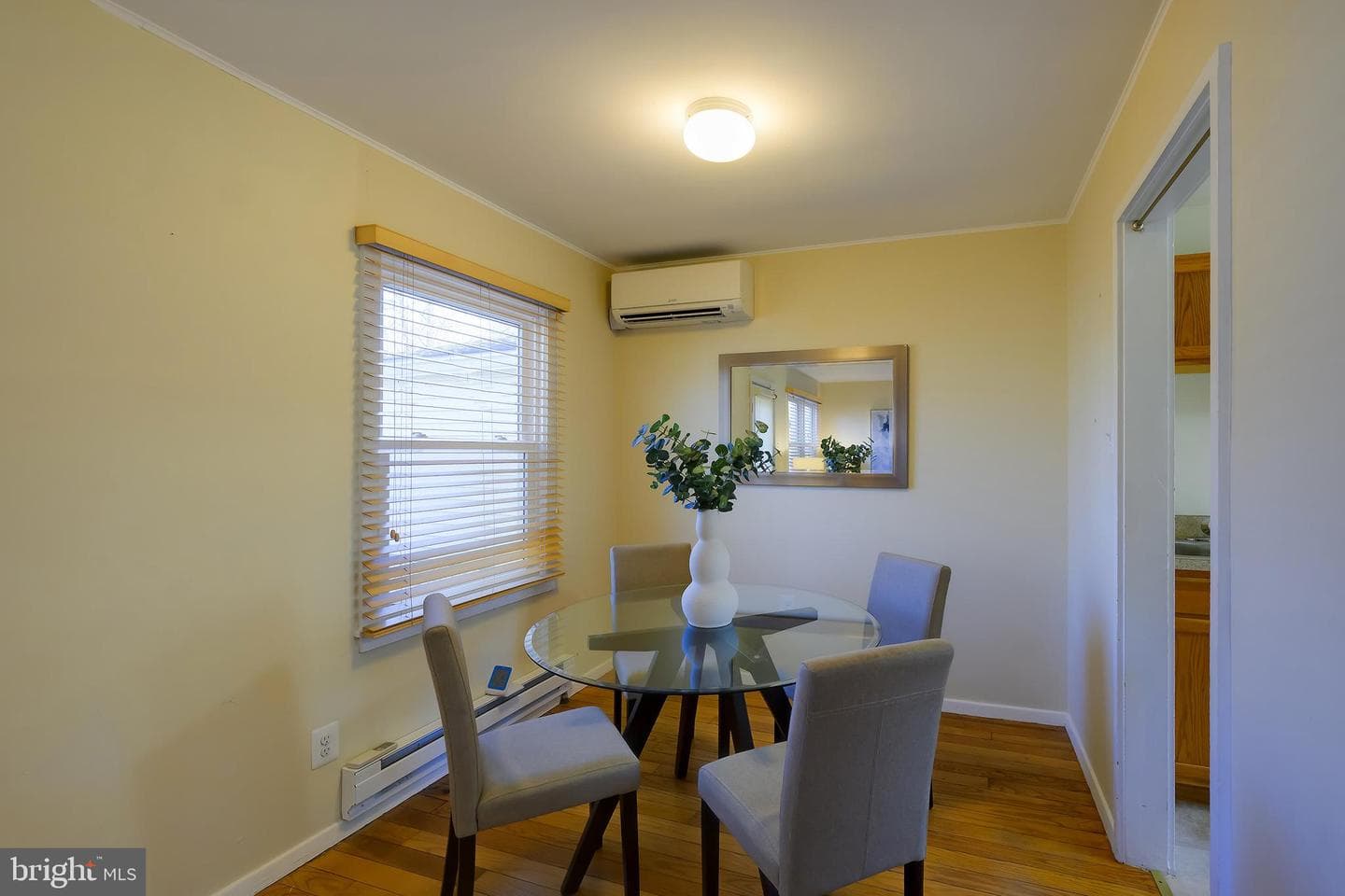 8 Southway photo 11