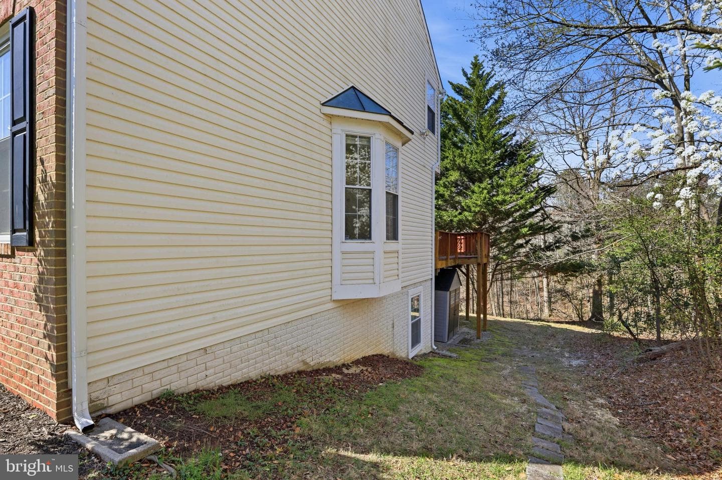 9915 Quiet Brook Lane photo 4