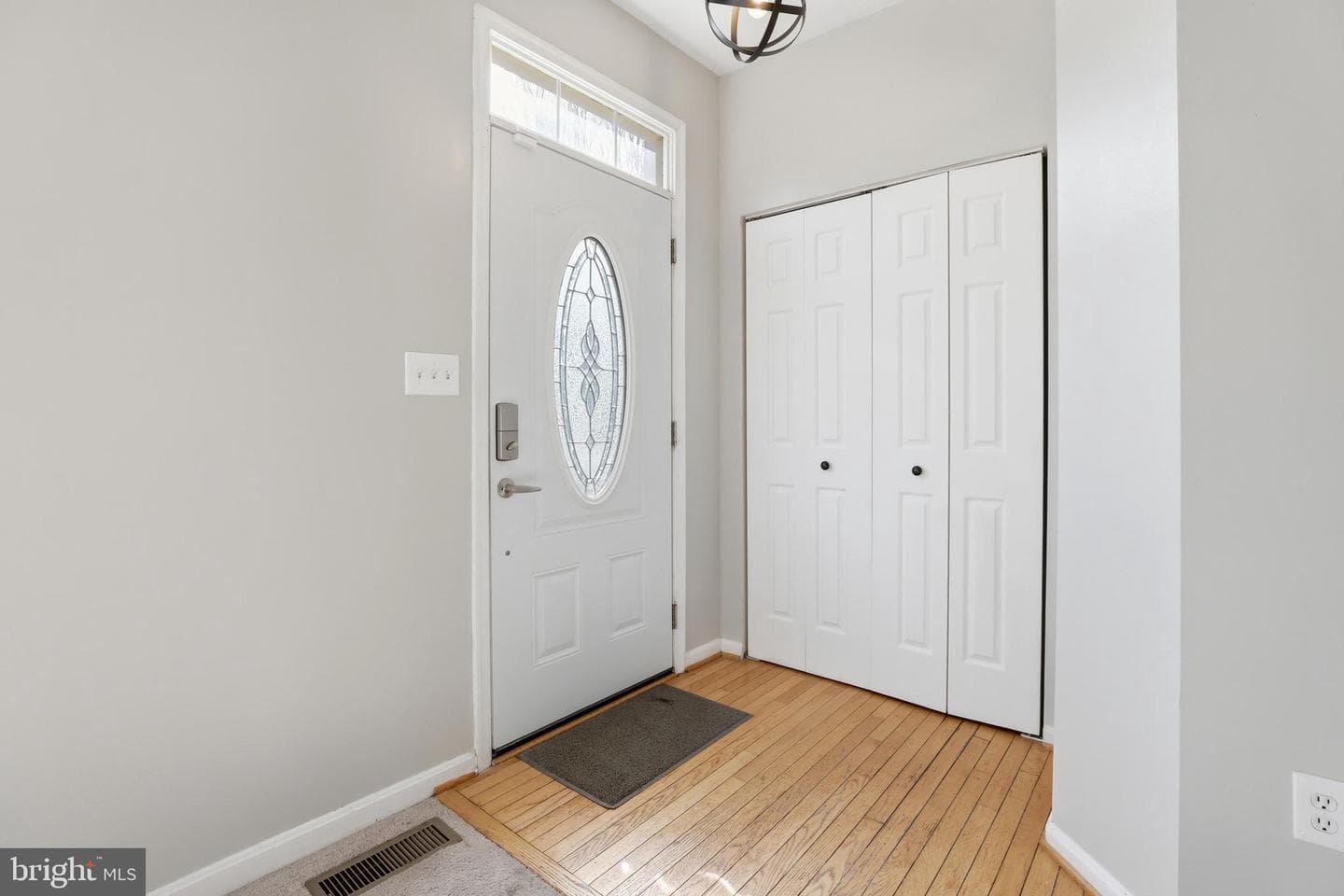 9915 Quiet Brook Lane photo 7