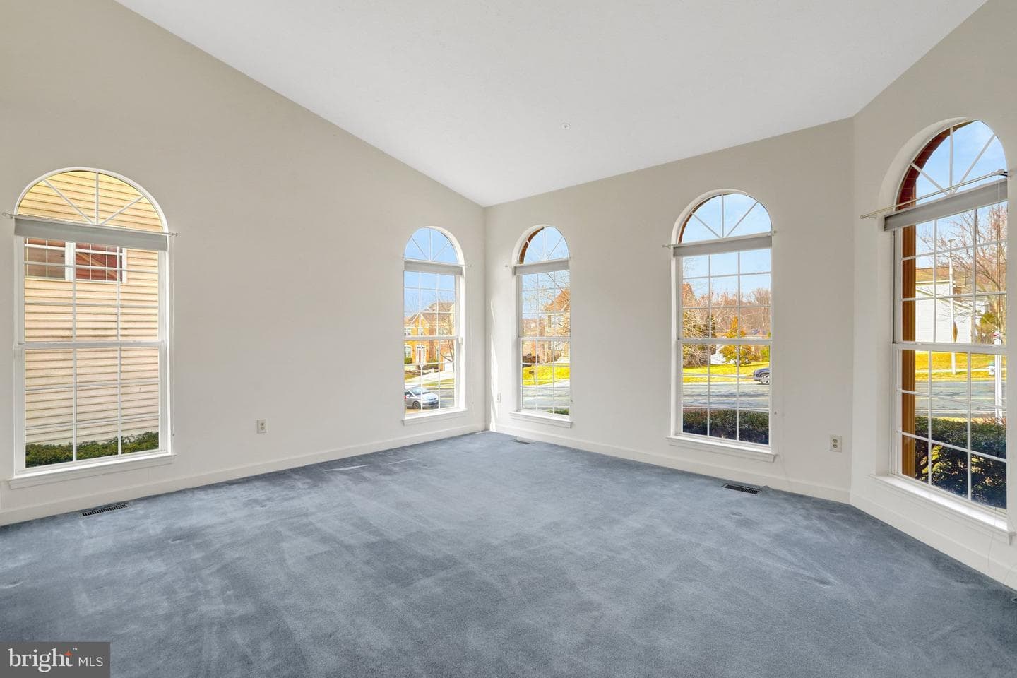 1407 Aragona Boulevard photo 10