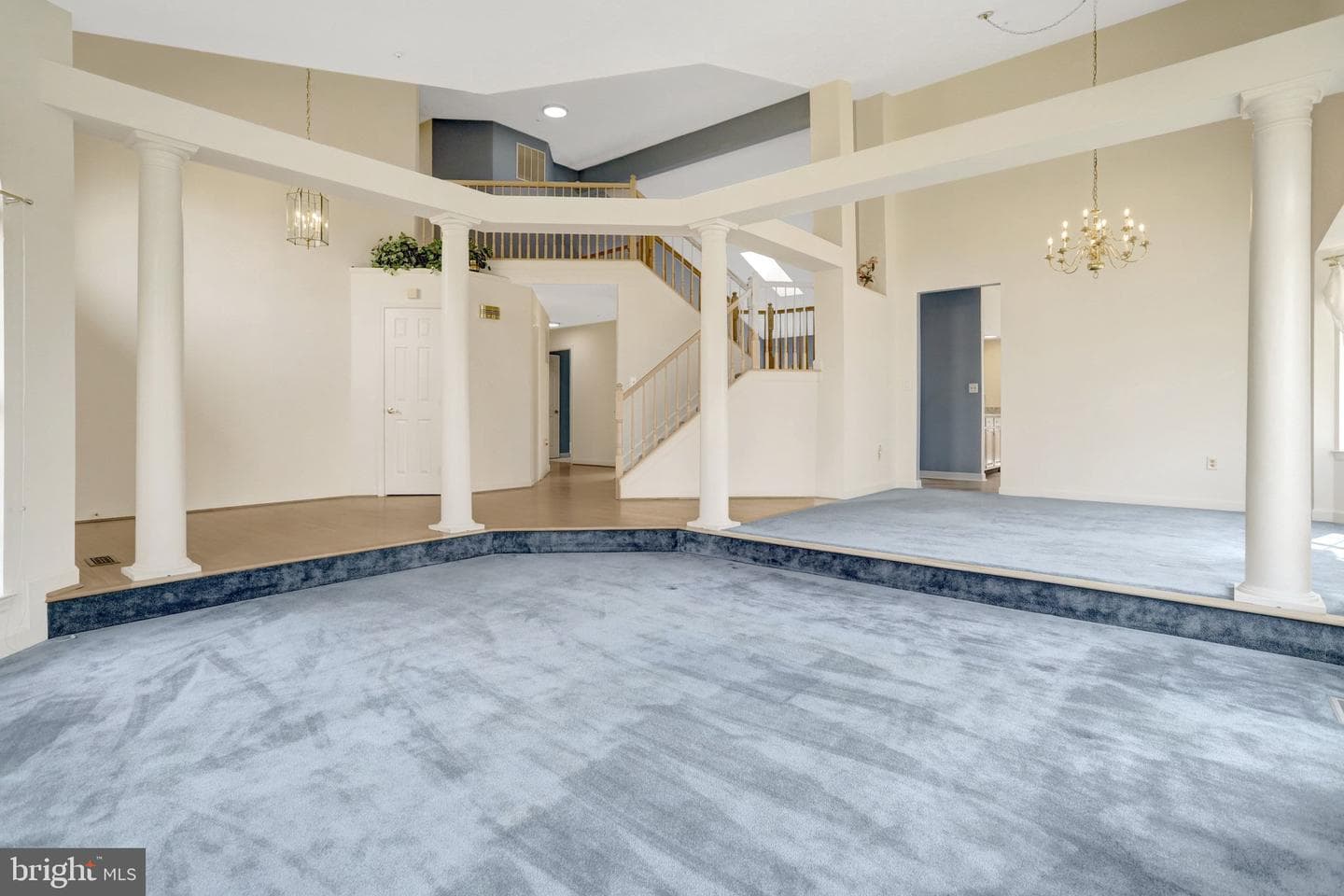 1407 Aragona Boulevard photo 12