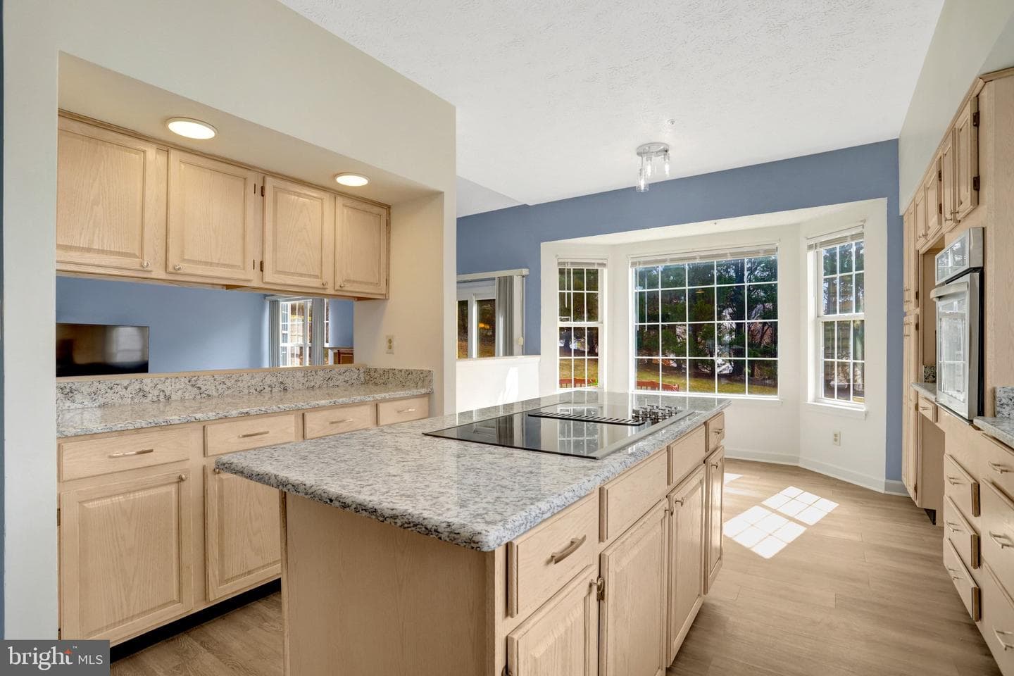 1407 Aragona Boulevard photo 21