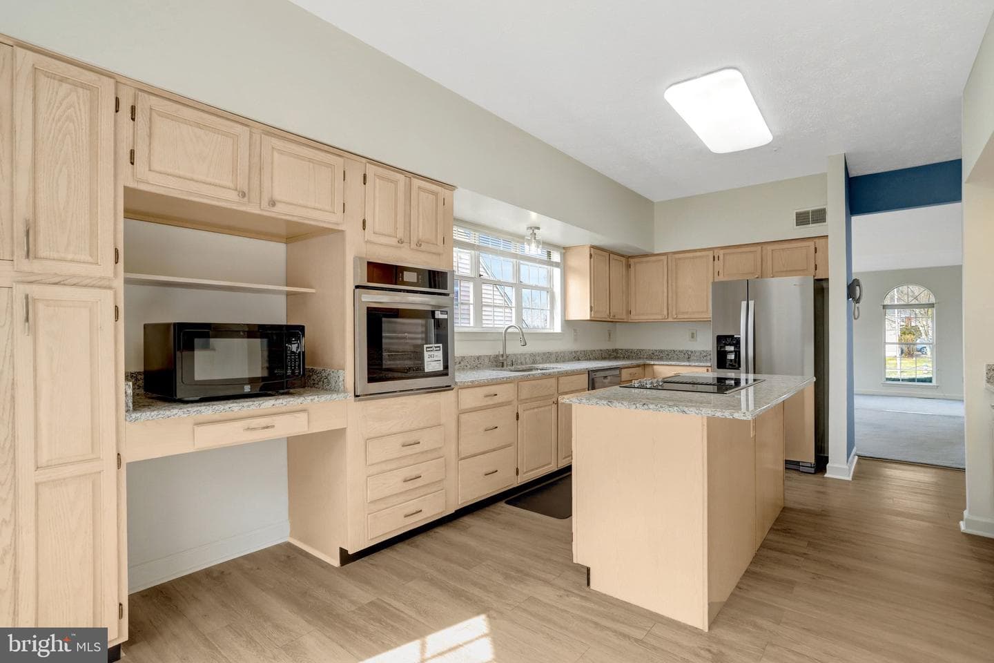 1407 Aragona Boulevard photo 23