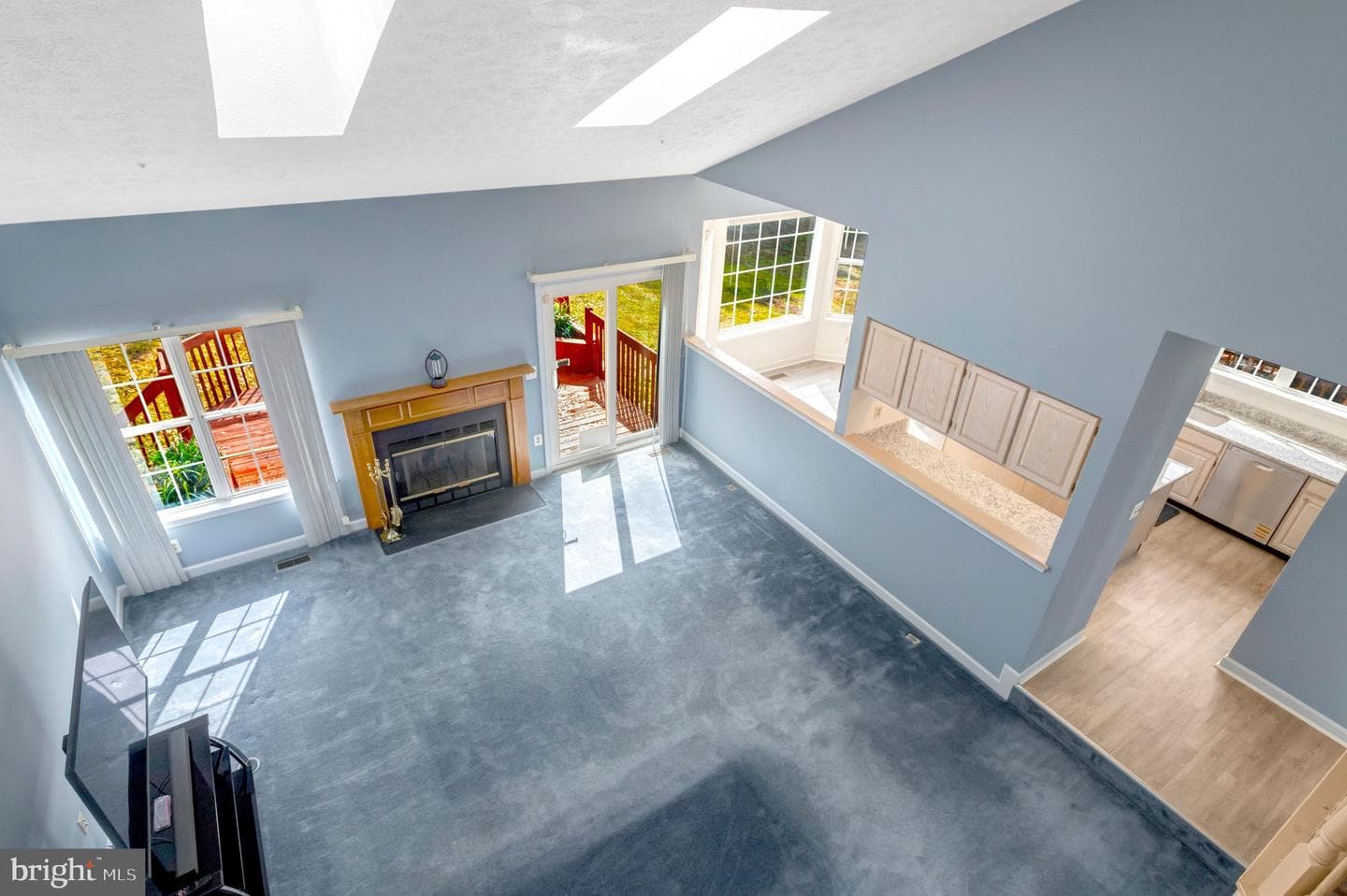 1407 Aragona Boulevard photo 45