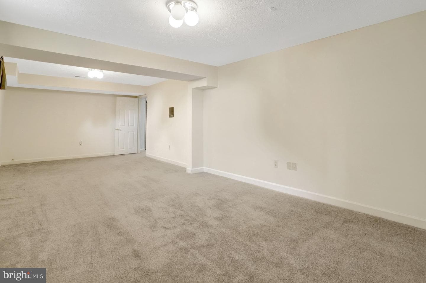 1407 Aragona Boulevard photo 65