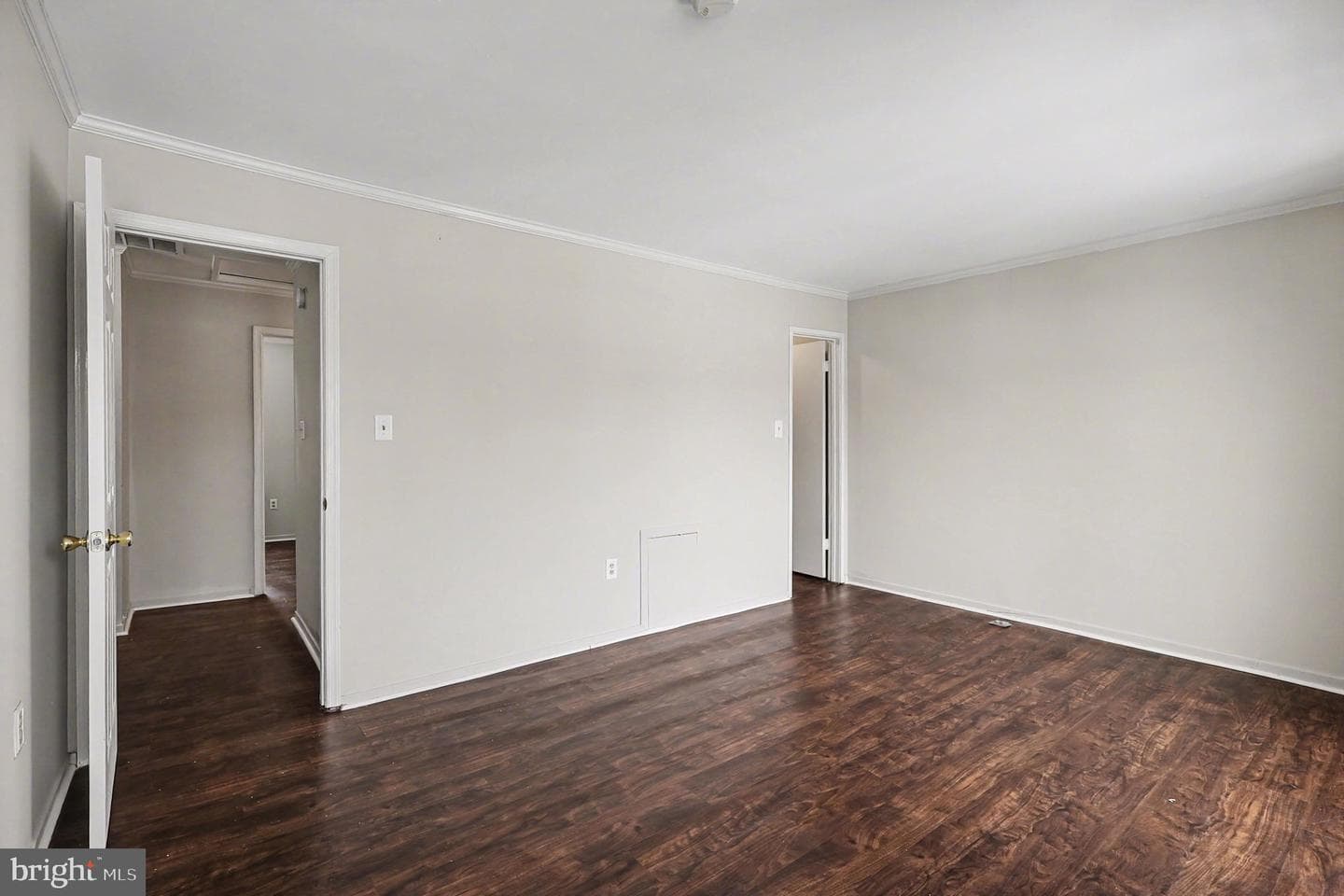 8918 Hillside Court photo 20