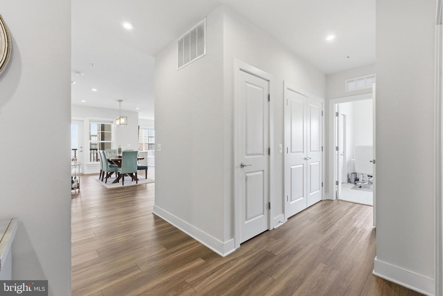 102 Saint Ives Place #307 photo 11