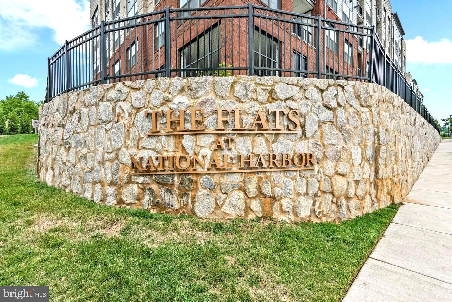 102 Saint Ives Place #307, Oxon Hill
