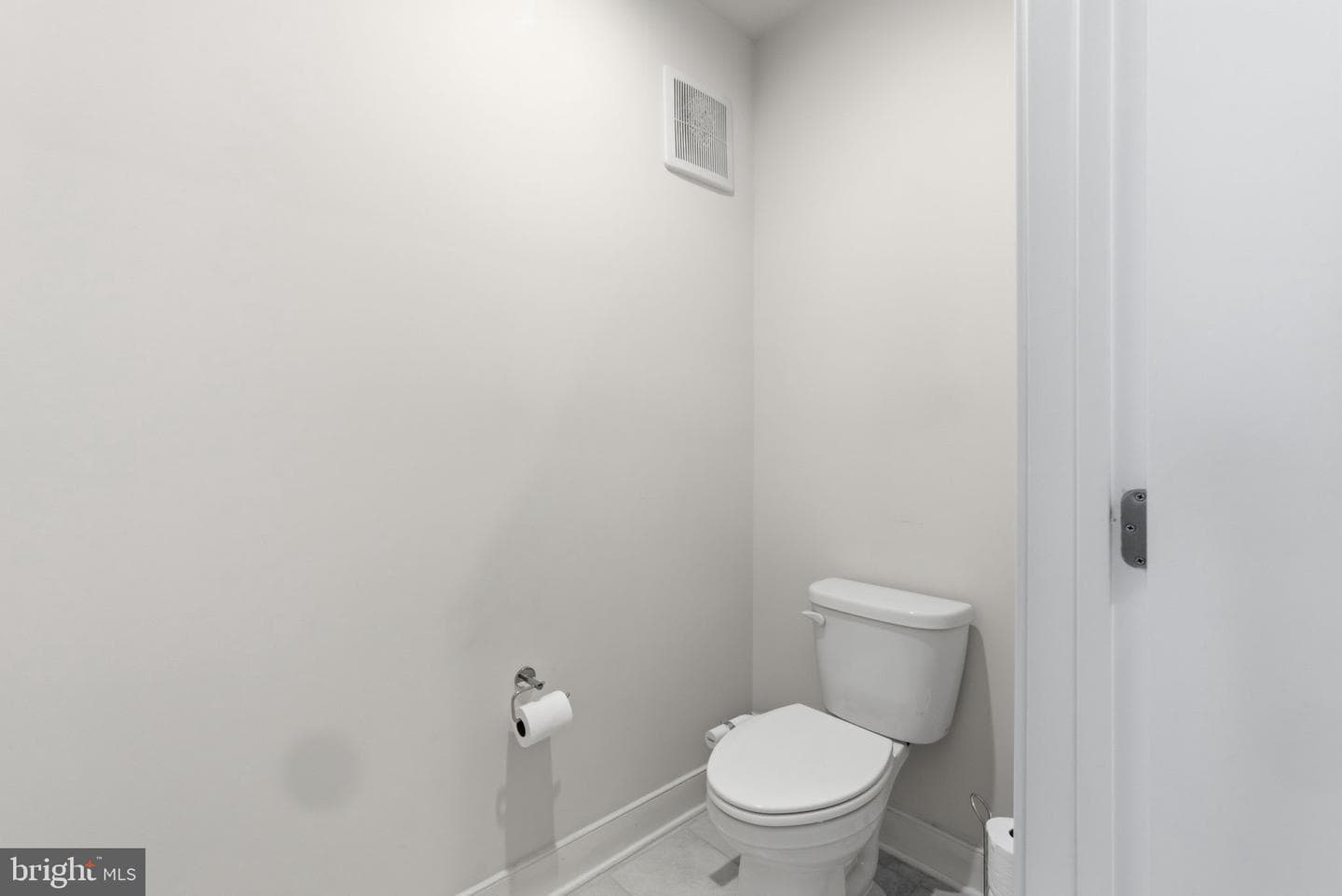 102 Saint Ives Place #307 photo 32