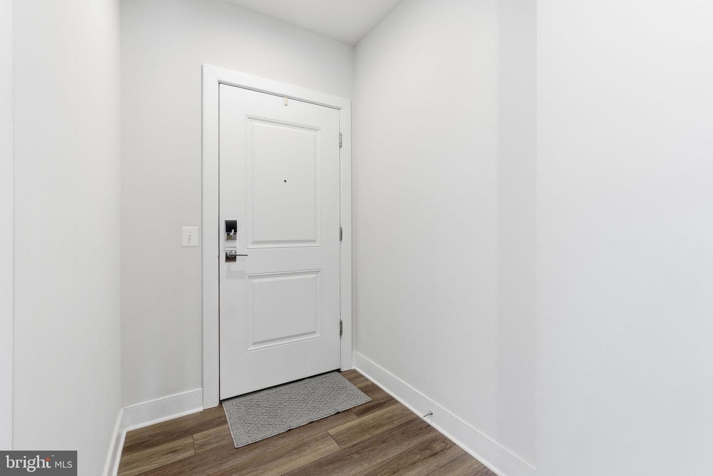 102 Saint Ives Place #307 photo 9