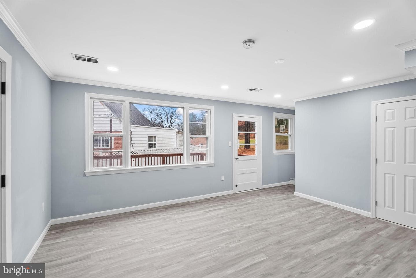 4302 Henderson Road photo 14