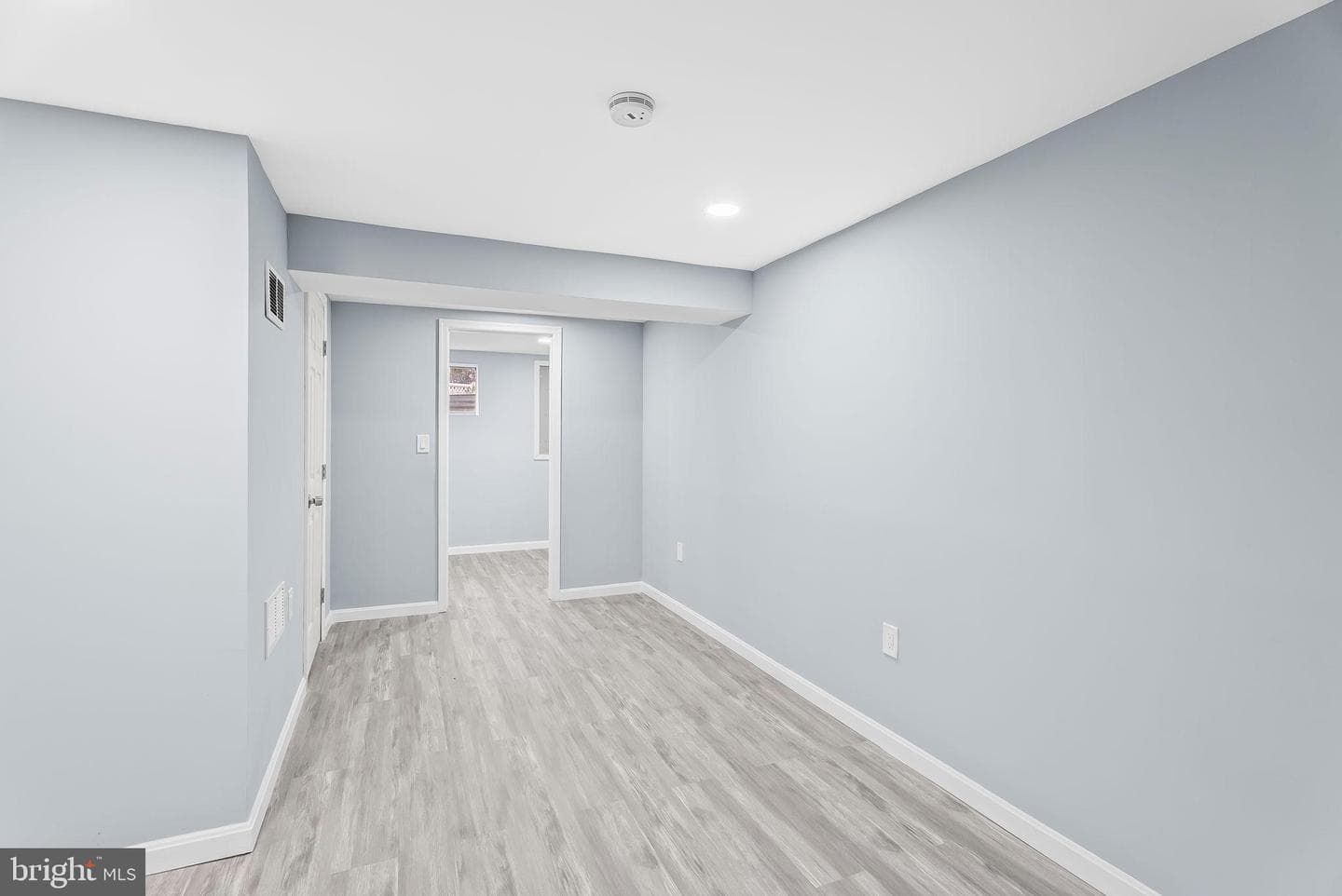 4302 Henderson Road photo 26