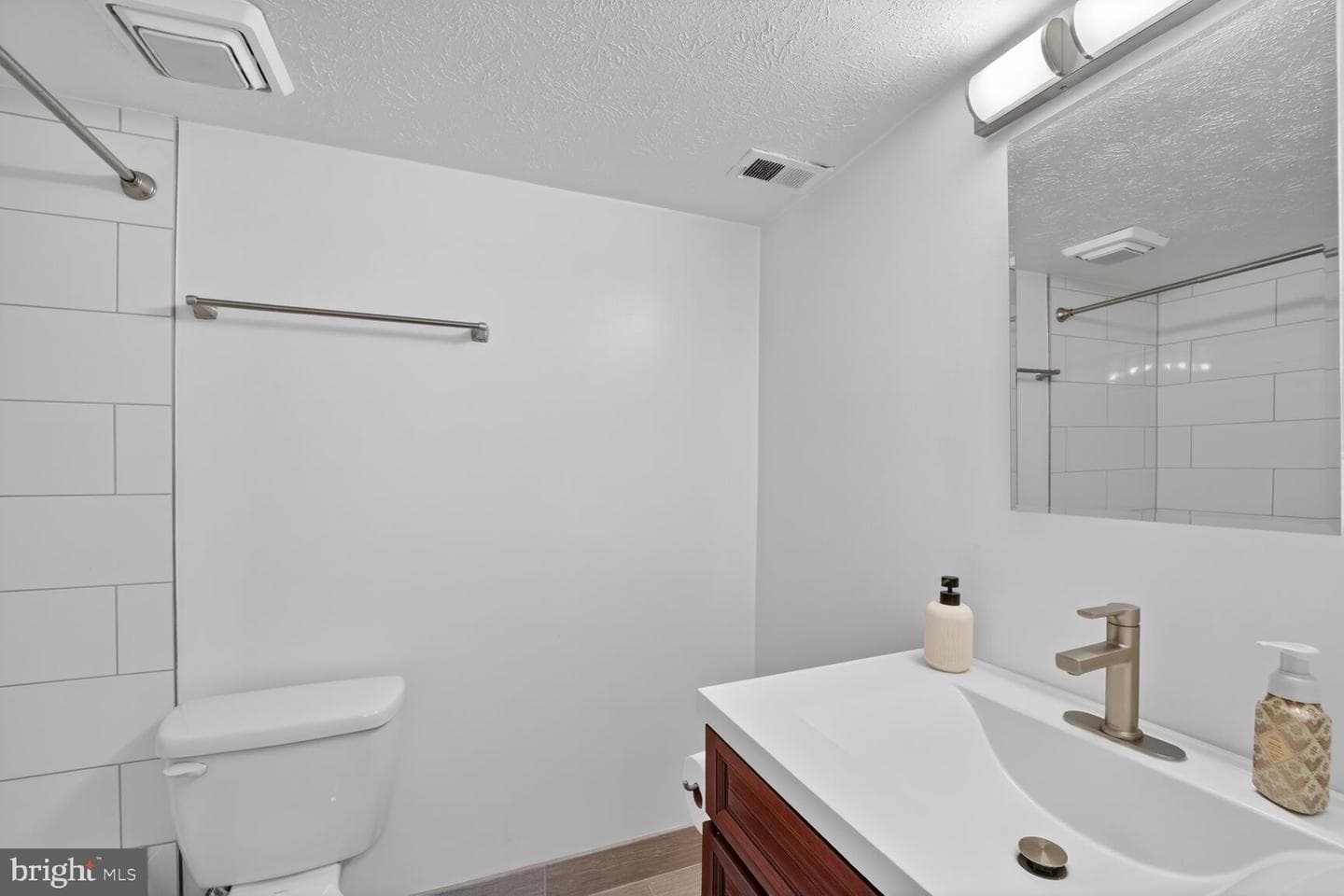 7726 Hanover Parkway #197 (101) photo 13