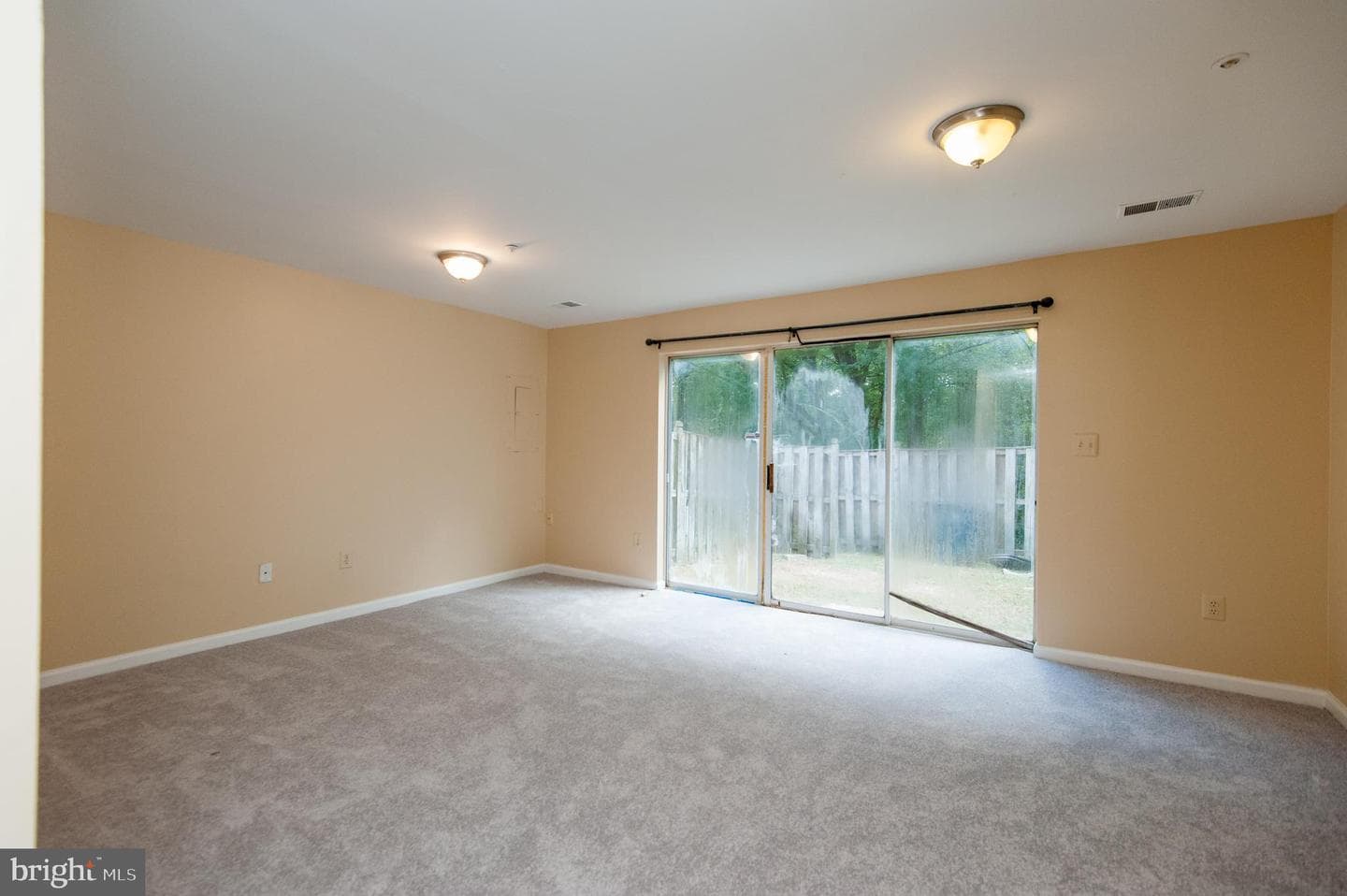 10749 Kitchener Court photo 39