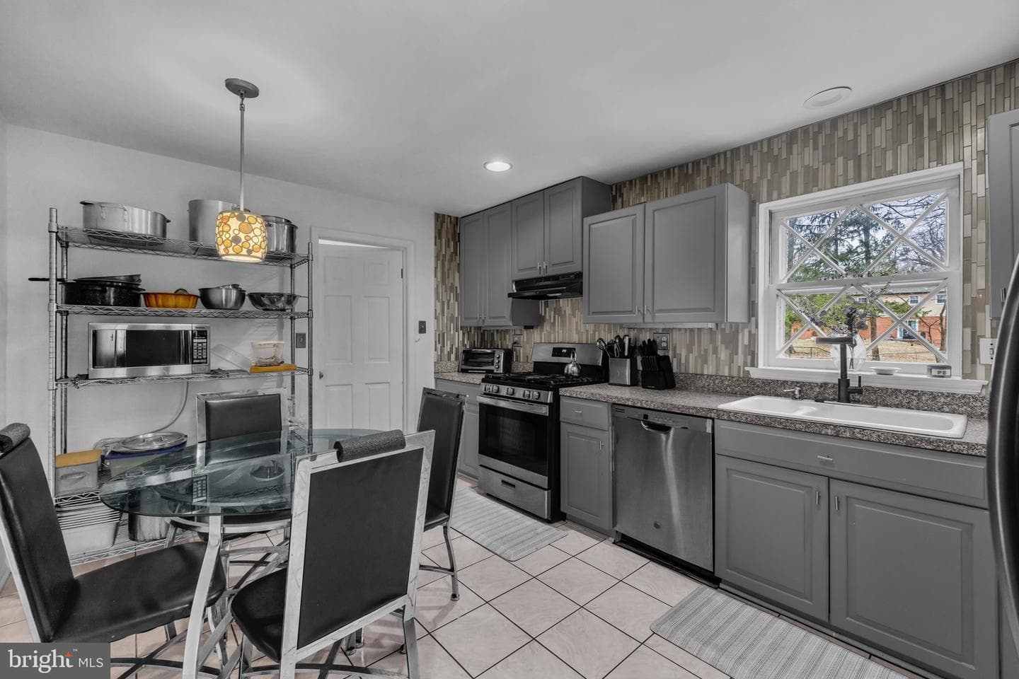 12103 Blaketon Street photo 9