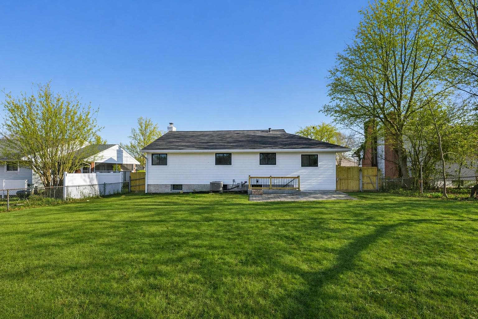 1409 Fenwood Avenue photo 16