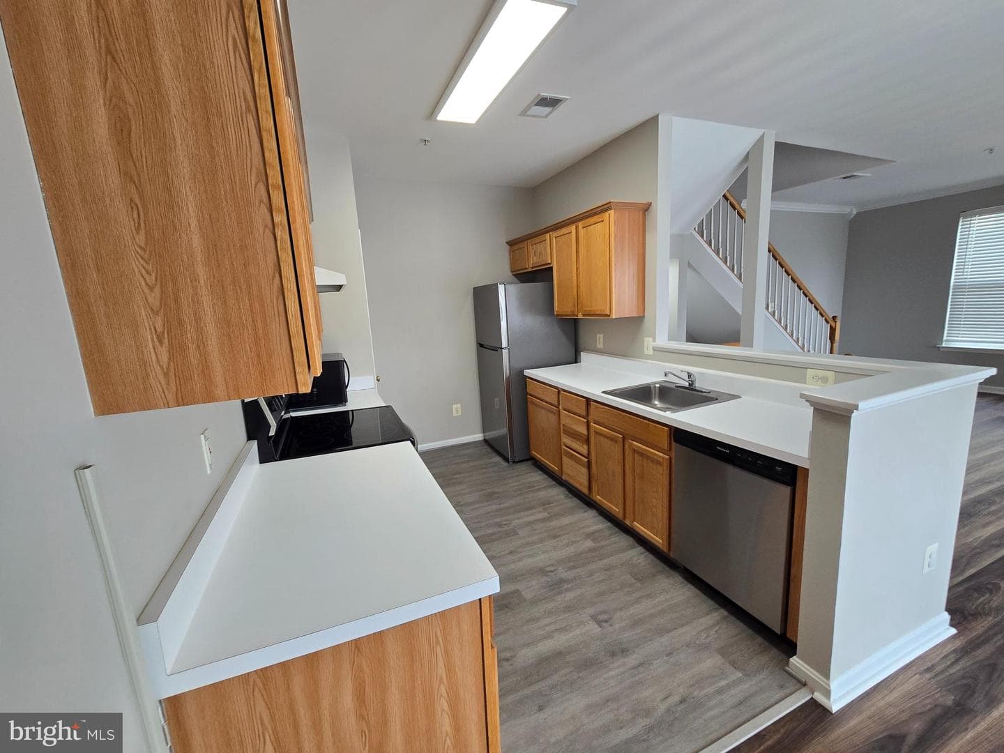 14226 Hampshire Hall Court #402 photo 10