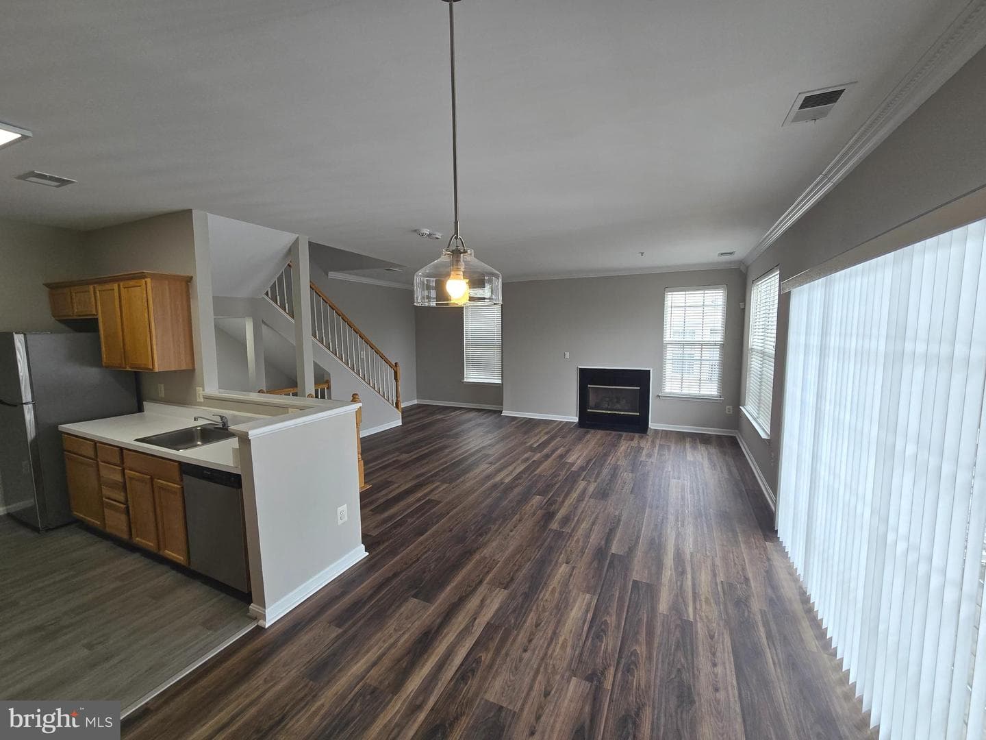 14226 Hampshire Hall Court #402 photo 11