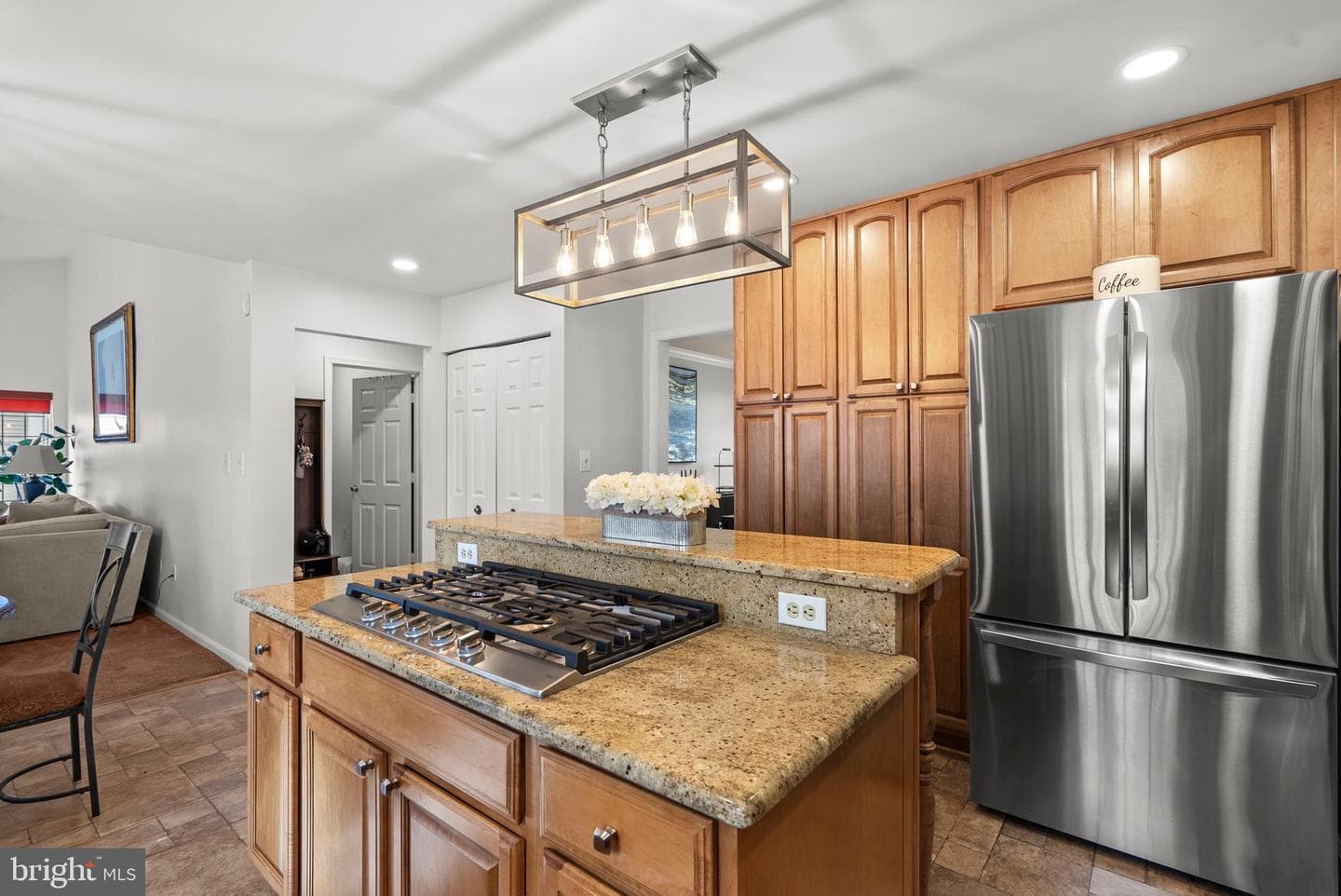 14221 Pleasant View Drive photo 9
