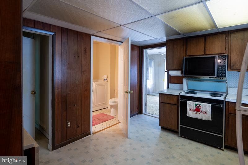 12111 Daisy Lane photo 15