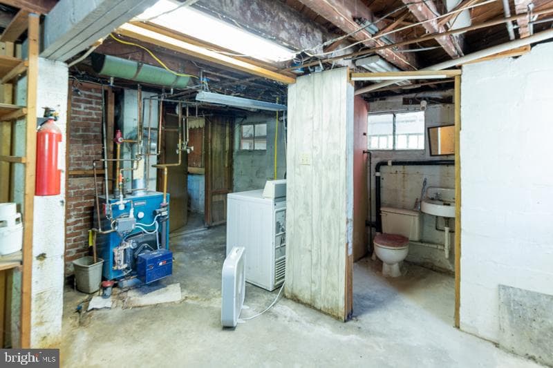 12111 Daisy Lane photo 20